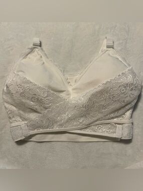 CaraMia Wireless Lace Comfort Bra White Size 3X Seamless Lace Plus Size
